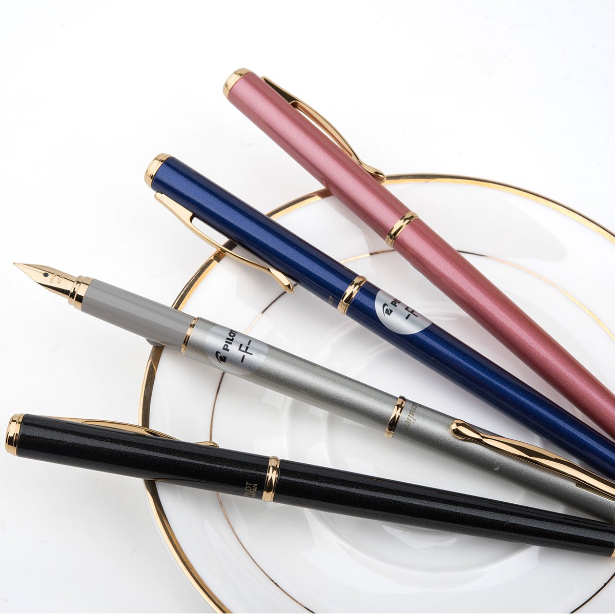 pilot百乐 卡佛里亚自来水笔f咀 黑