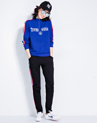 自由呼吸2018秋新款商务学院风运动休闲精致字母绣花立领撞色拼接线条