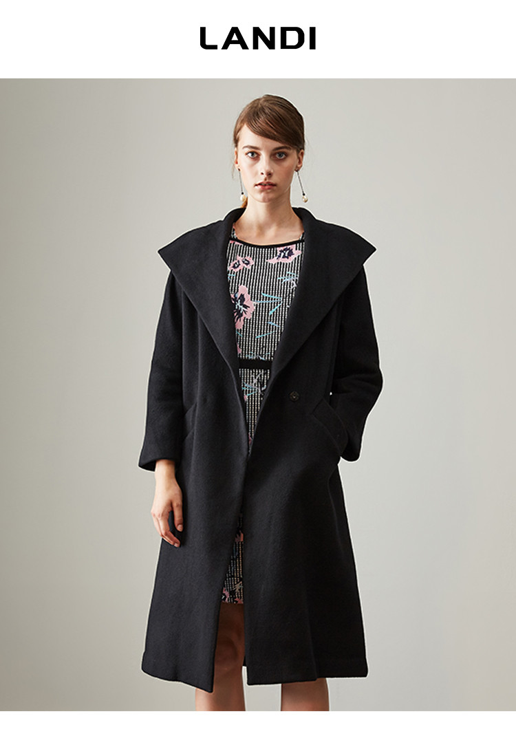 翻领修身长款羊毛大衣