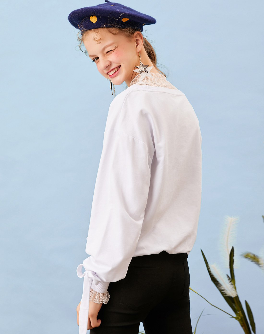 尼班诗nibbuns女装专场 宽松字母印花袖子系绳百搭学院t恤