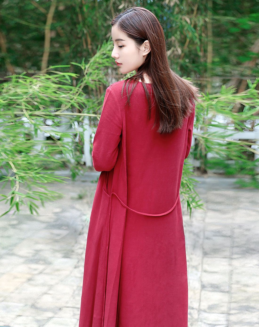 女款文艺石榴红长袖连衣裙