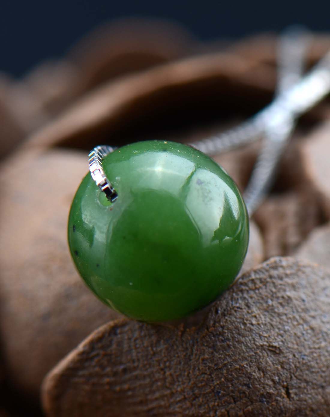 filial&love玉石专场filial&love 菠菜绿和田碧玉转运珠配925银链附