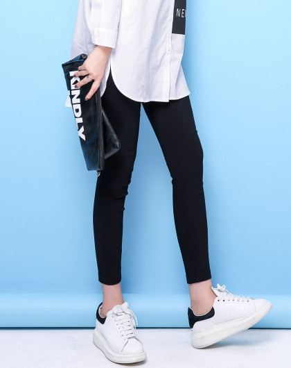 黑色低腰超弹休闲裤