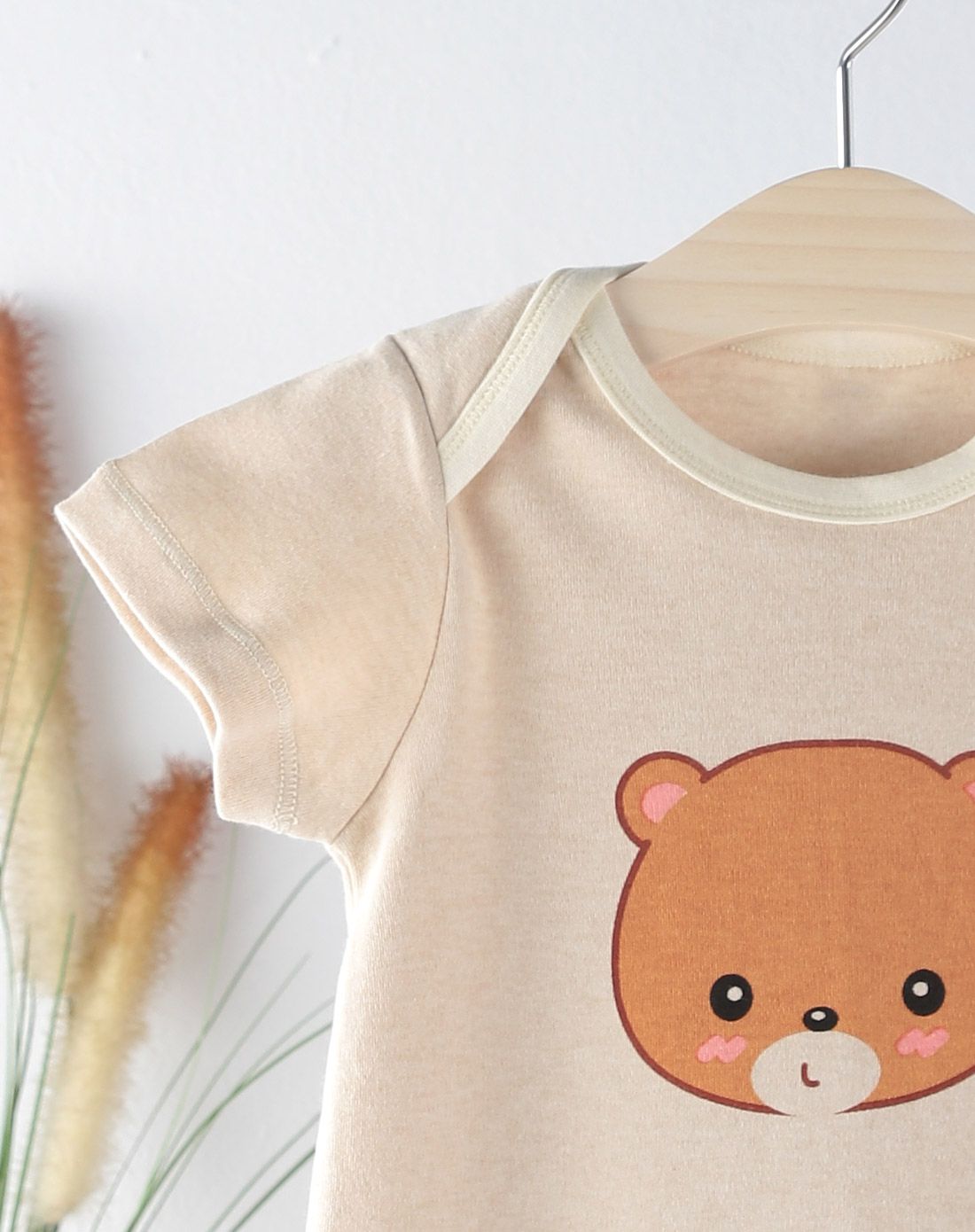 weekends婴童彩棉服饰专场婴童浅咖色彩棉短袖包屁衣(小熊)ntb1820994