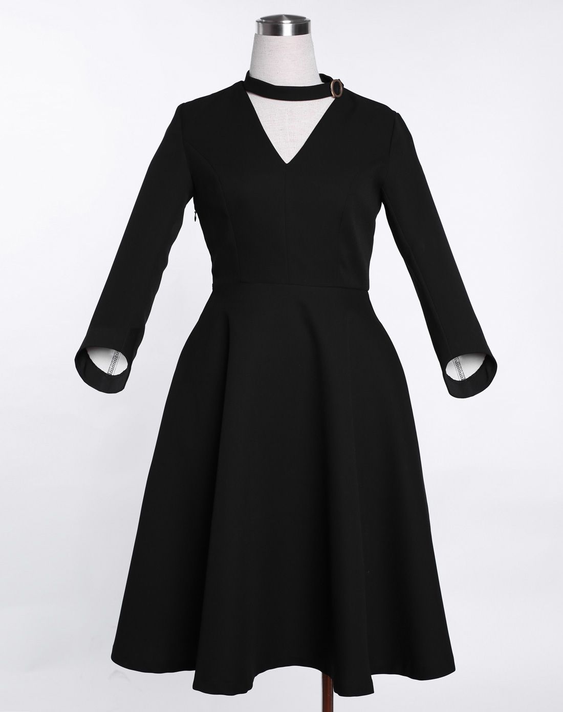 ugoccam黑色镂空v领修身款连衣裙bql009511_唯品会