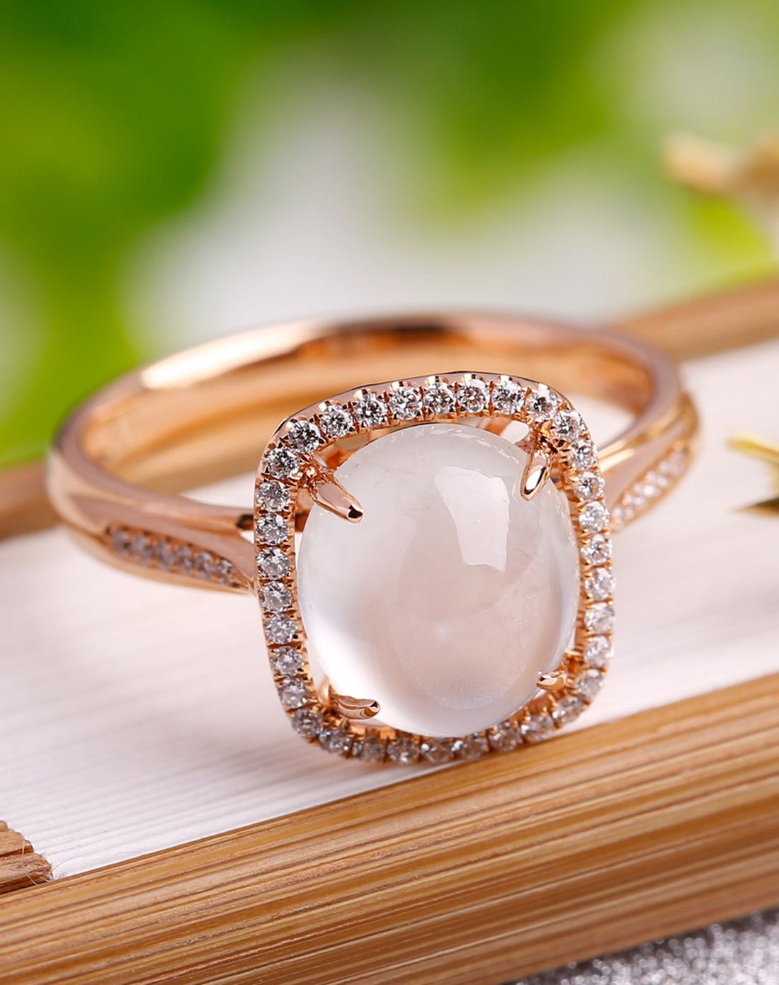 一品翠 18k金群镶钻豪华款玻璃种翡翠戒指