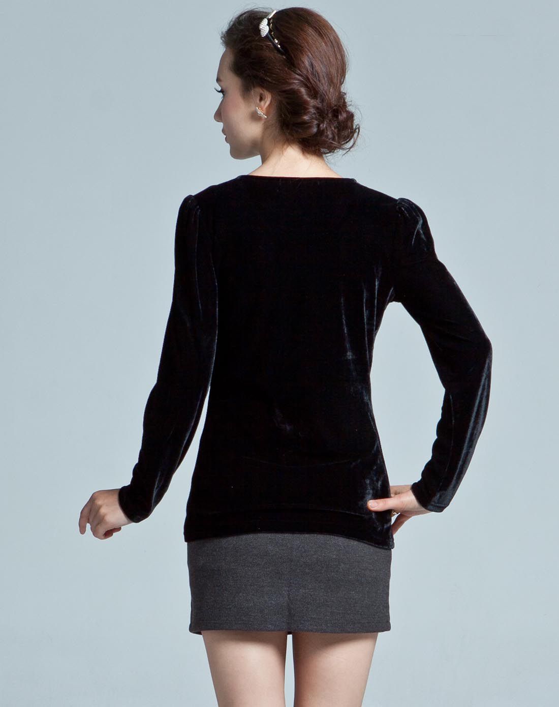 黑色天鹅绒长袖复古修身上衣