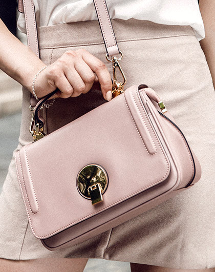 牛皮新品女款休闲时尚手提包粉色