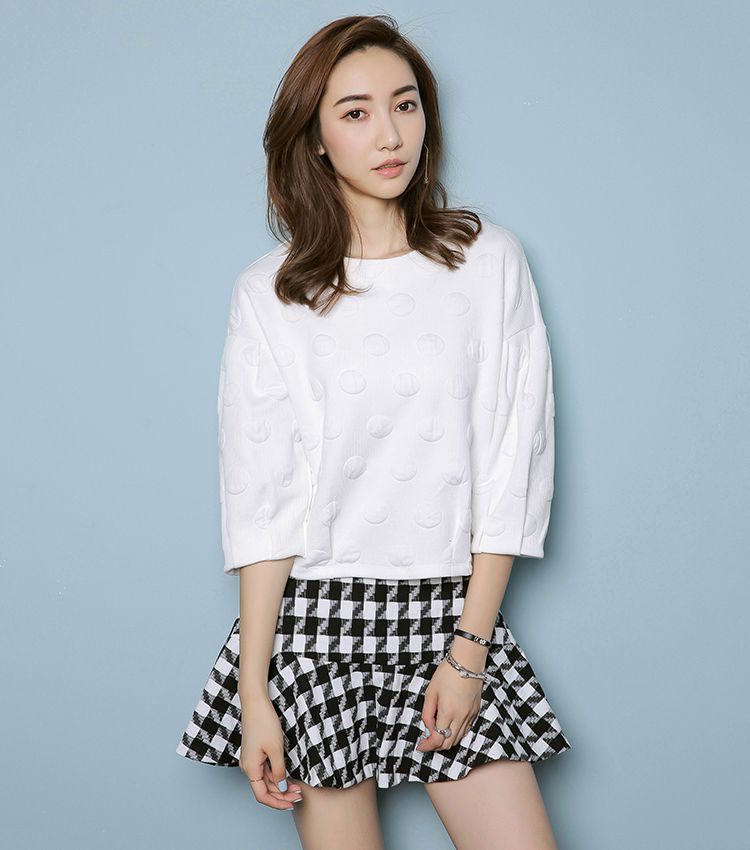 本白泡泡袖落肩t恤