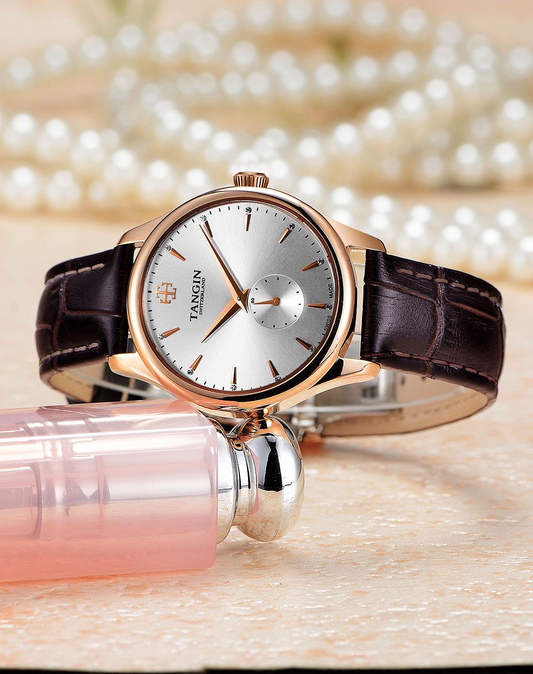 天骏tangin〔商务休闲〕休闲女表