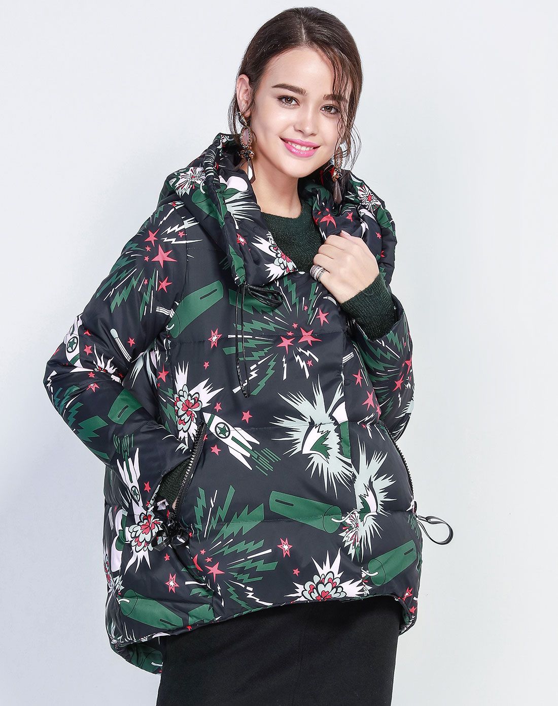 花色连帽a字版宽松短款羽绒服外套