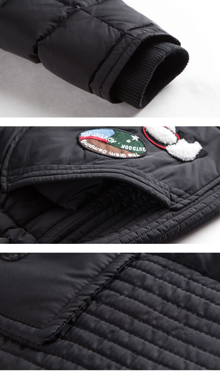 黑色毛领袖标羽绒服
