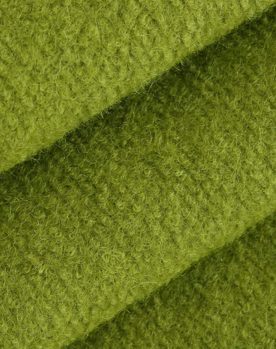 果绿色长袖毛呢外套