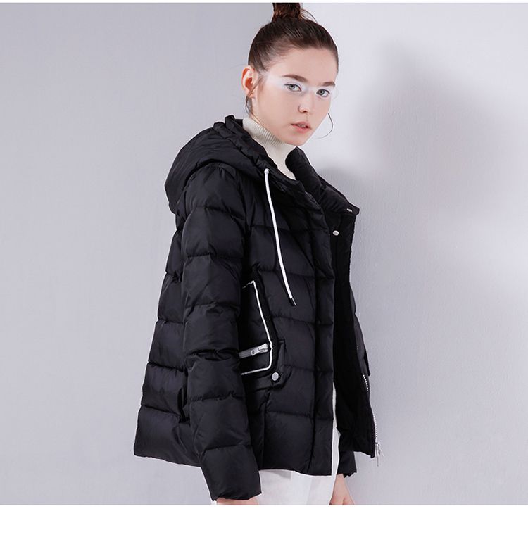 初语女装专场 浅蓝连帽简约休闲短款羽绒服