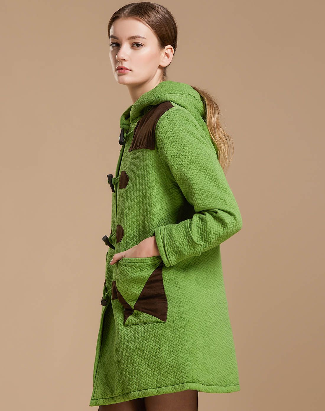 花の衣部落&povat cing女装秋冬清仓专场绿色拼接加厚保暖连帽外套5po