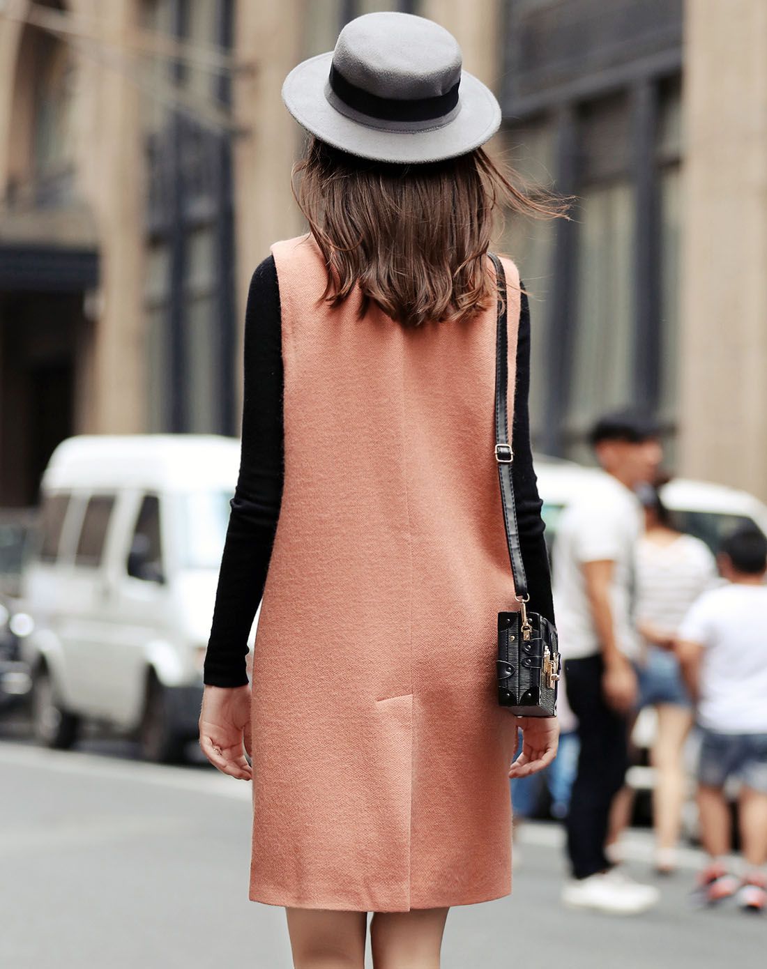 女驼粉色新款韩版简约一粒扣马夹