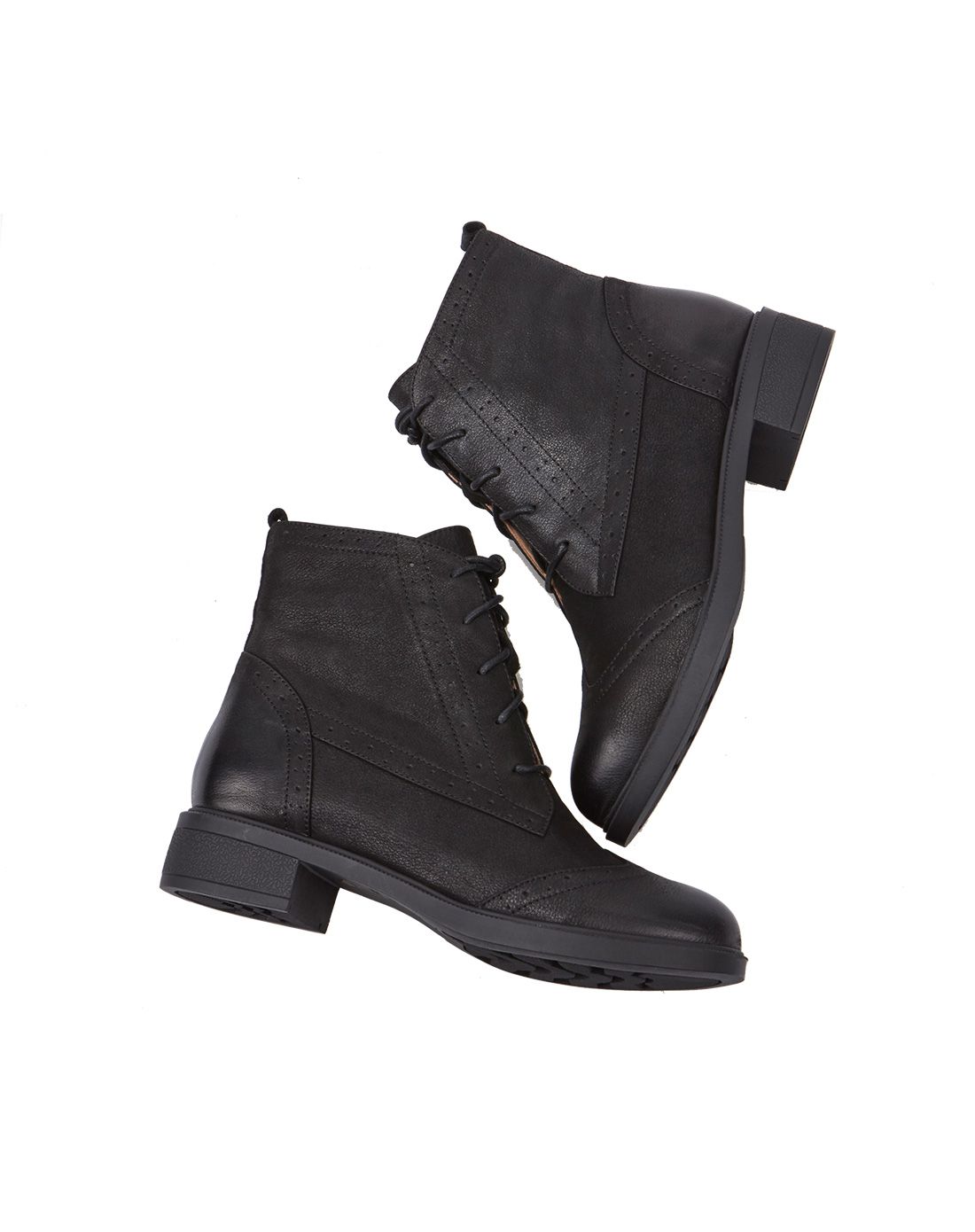 时尚绑带黑色珠光牛巴戈低跟皮里马丁靴