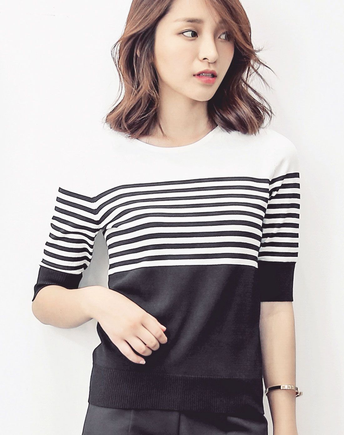 条纹半袖针织衫