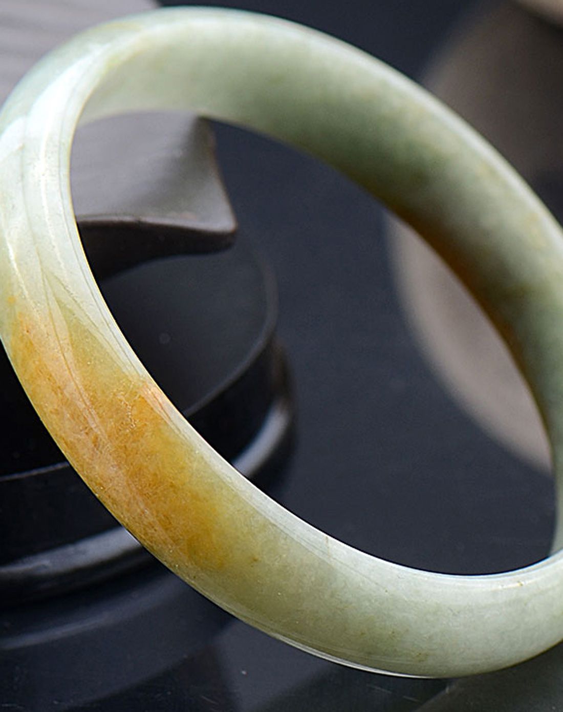 filial&love 豆种飘黄彩天然翡翠贵妃镯a货附证书