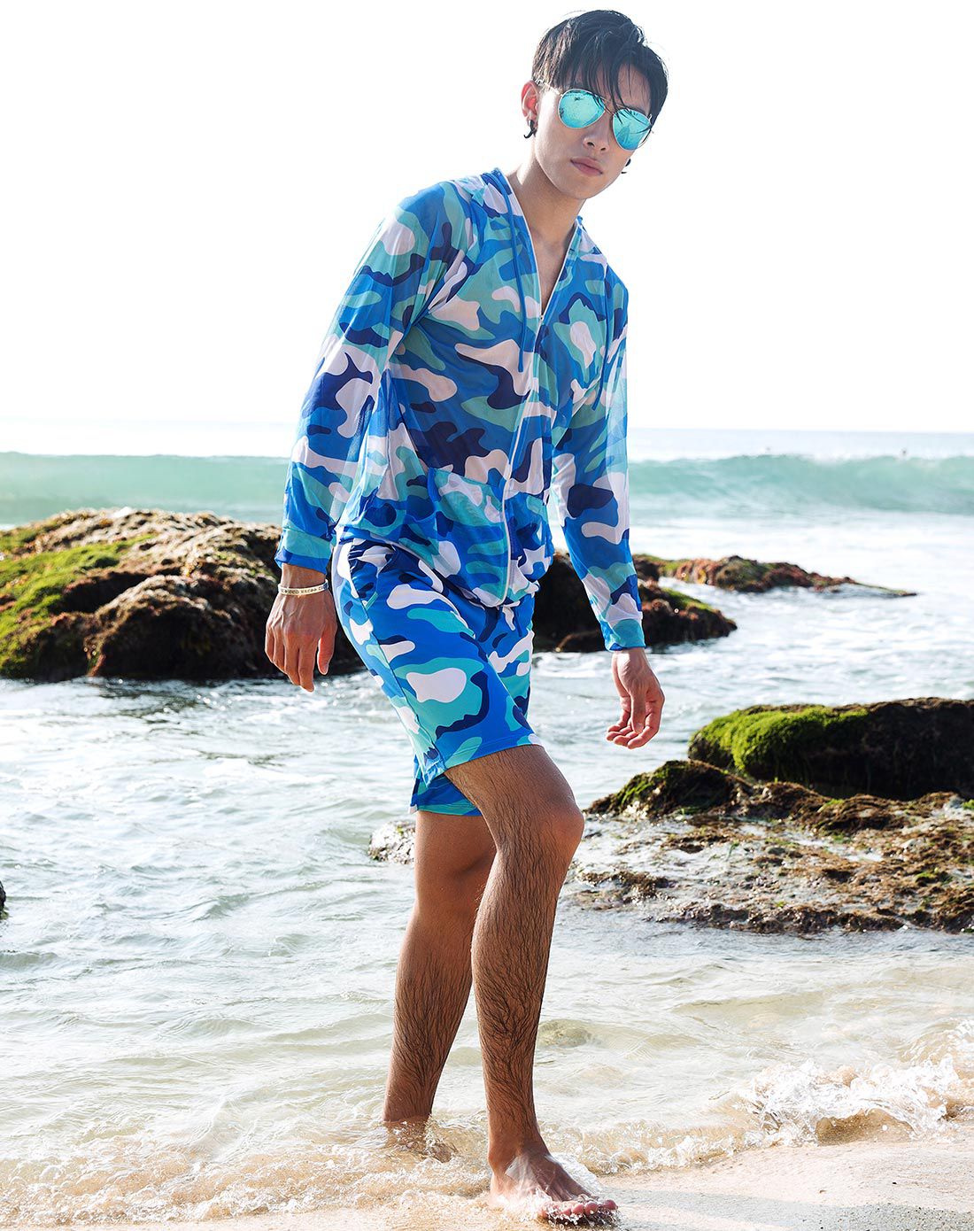 沙滩情侣装 男士蓝色防晒衫 防晒透气