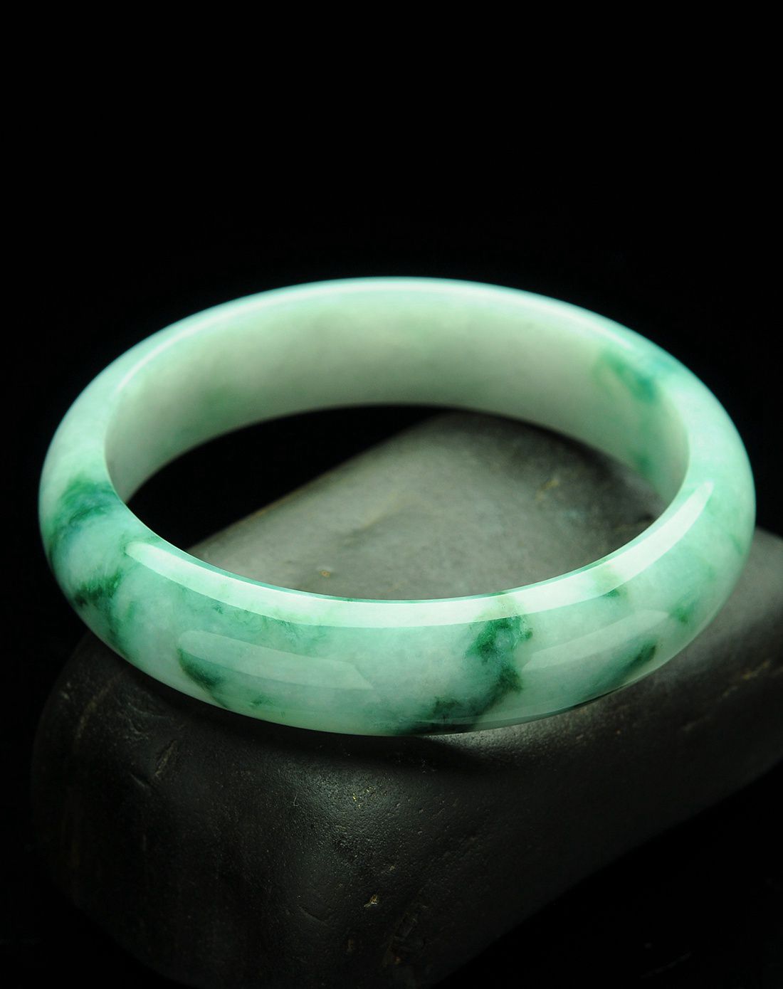 一品翠 天然翡翠a货阳绿飘花翡翠手镯