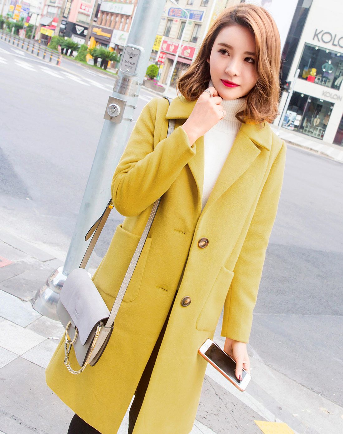 棕黄淑女范气质休闲大衣