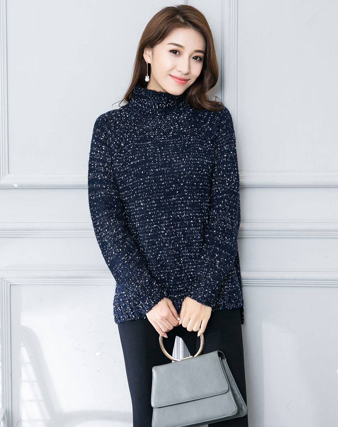 女款高领花纱毛衣