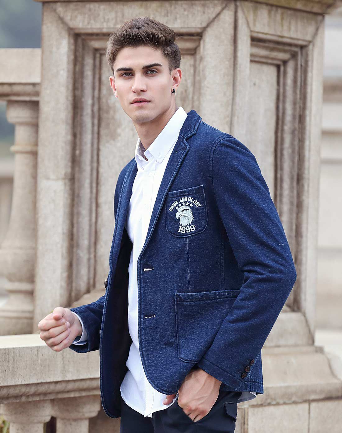 纯棉舒适圆领长袖西装