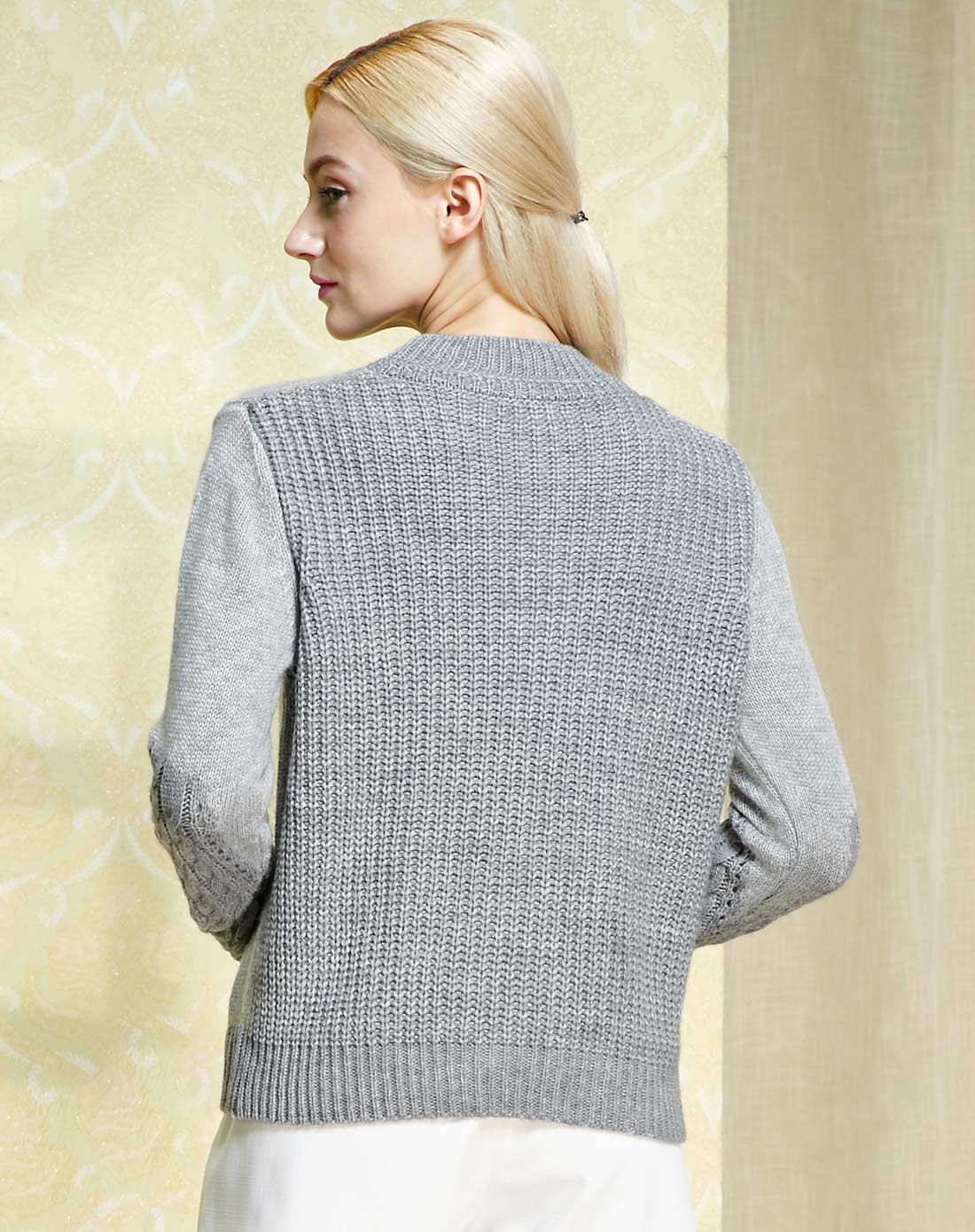 雨人 撞色领口优雅纱线毛衣