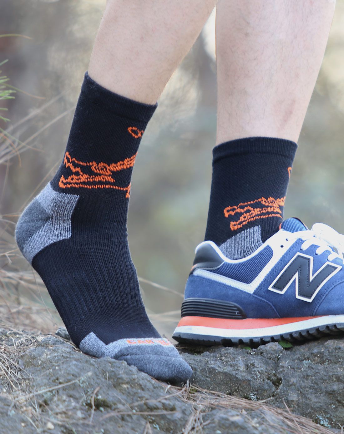 2双装男士登山徒步透气舒适运动男袜