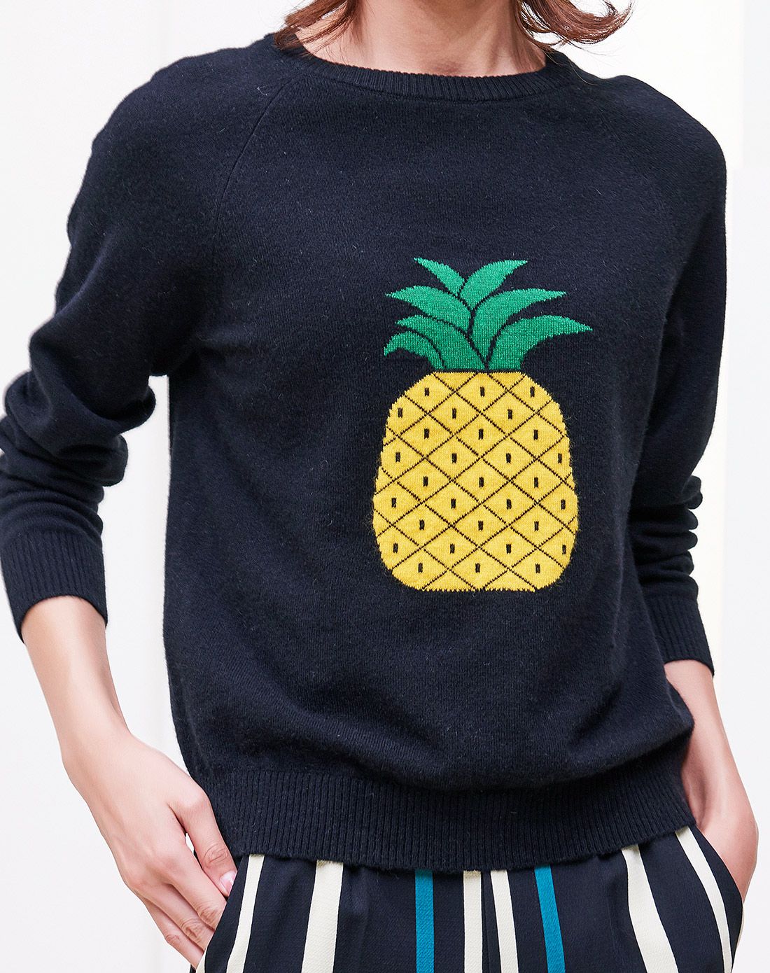 女款大菠萝时尚羊绒衫