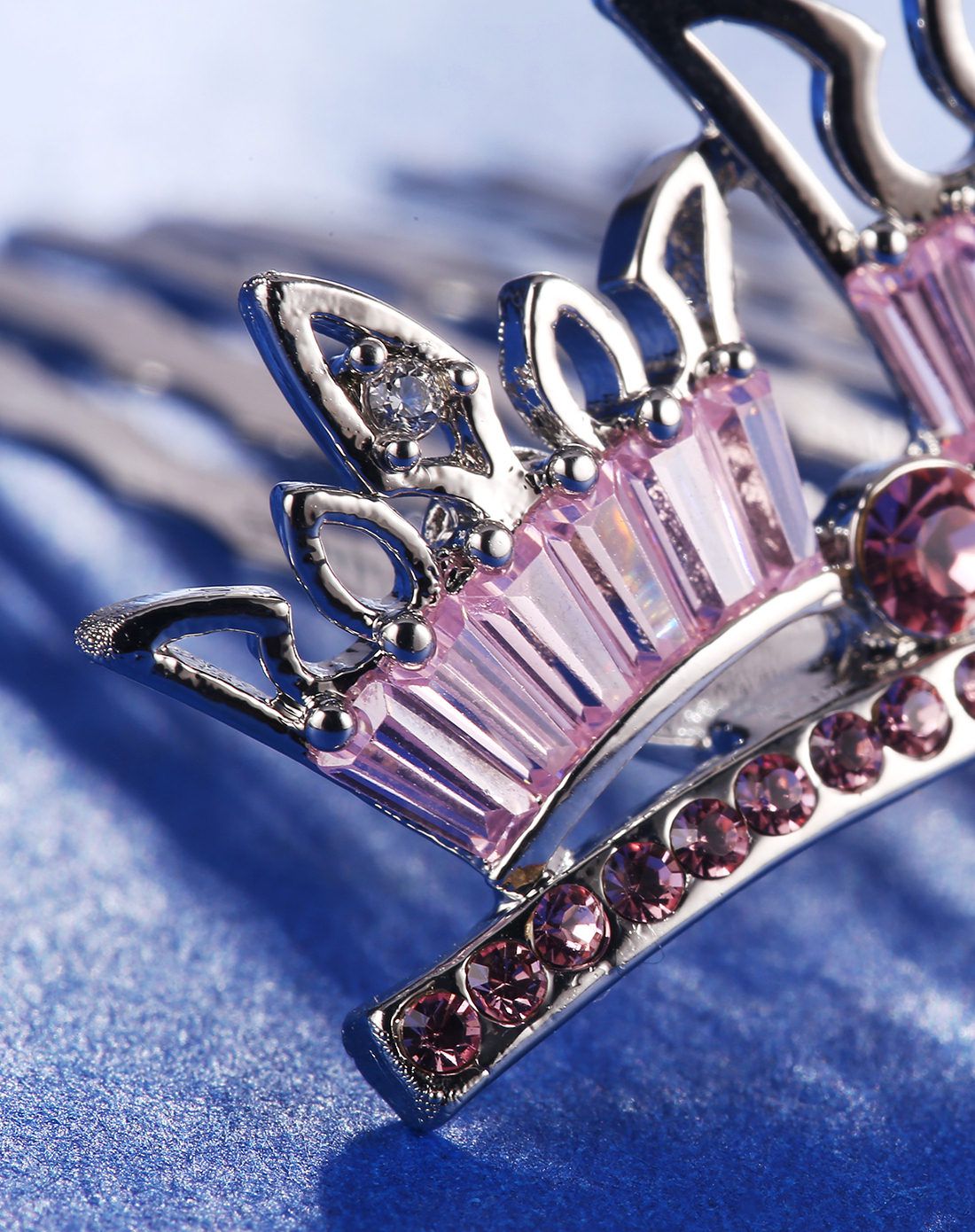 流行美binf 精美儿童皇冠插梳