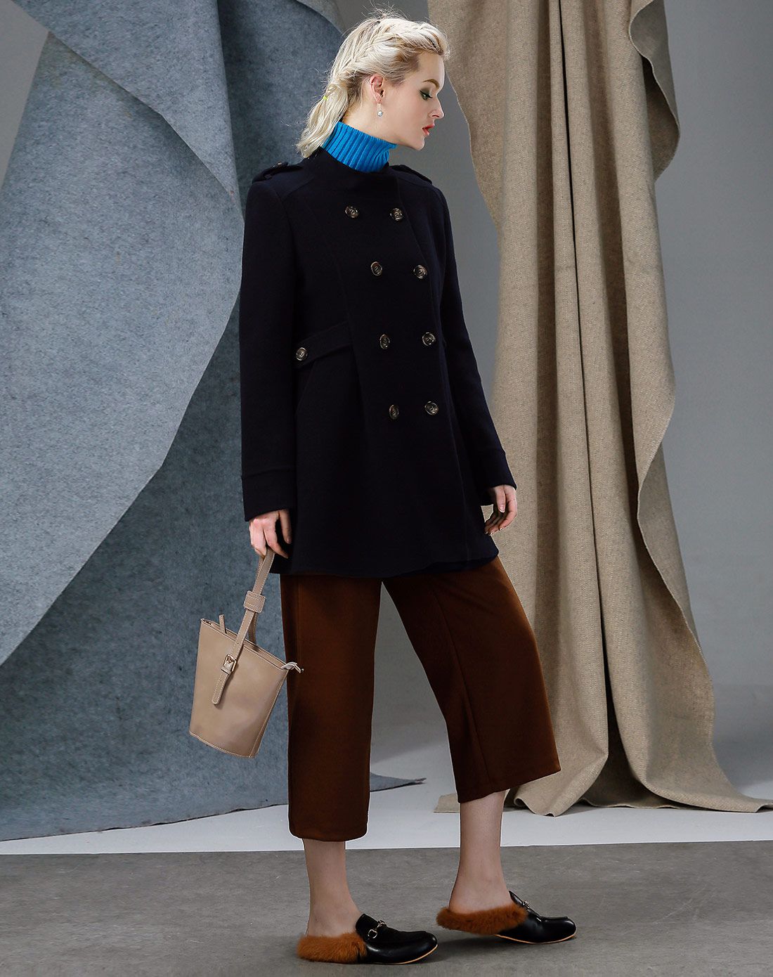 午夜蓝双排扣气质中长款呢大衣