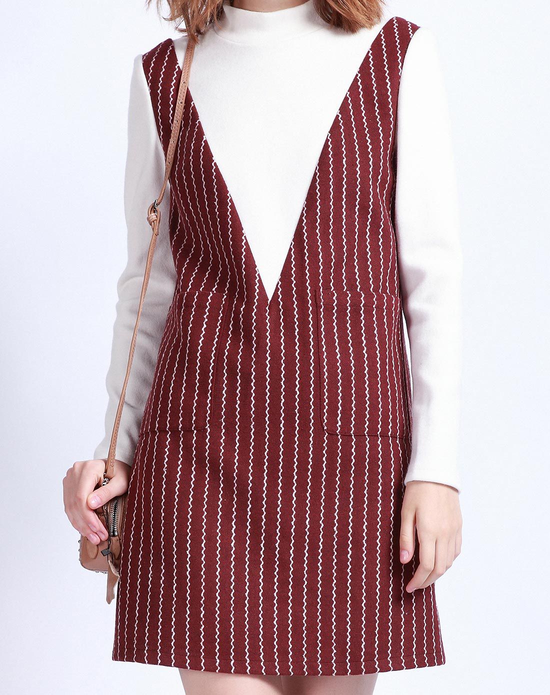 color大v领背心连衣裙酒红t1611s763111_唯品会