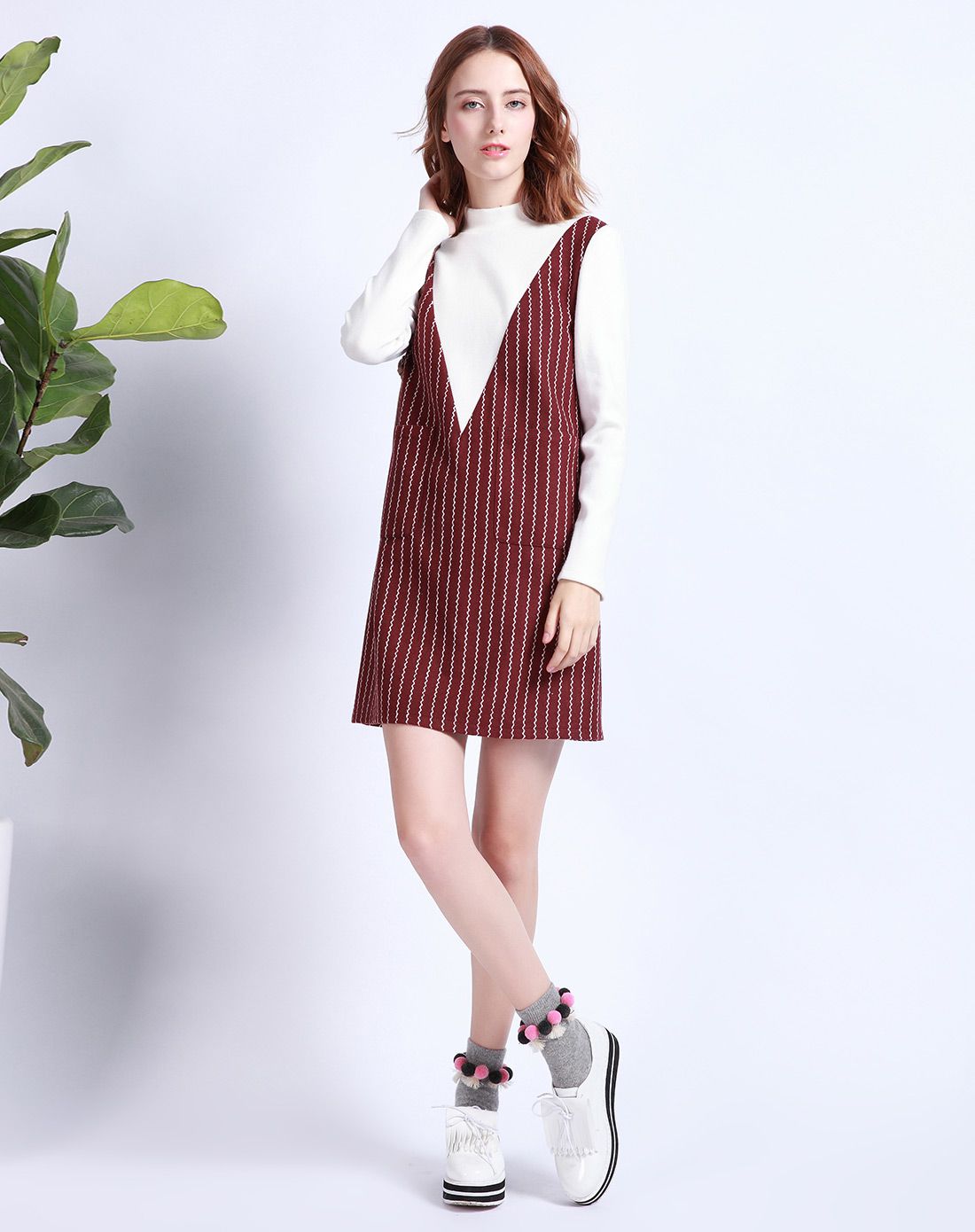 color大v领背心连衣裙酒红t1611s763111_唯品会