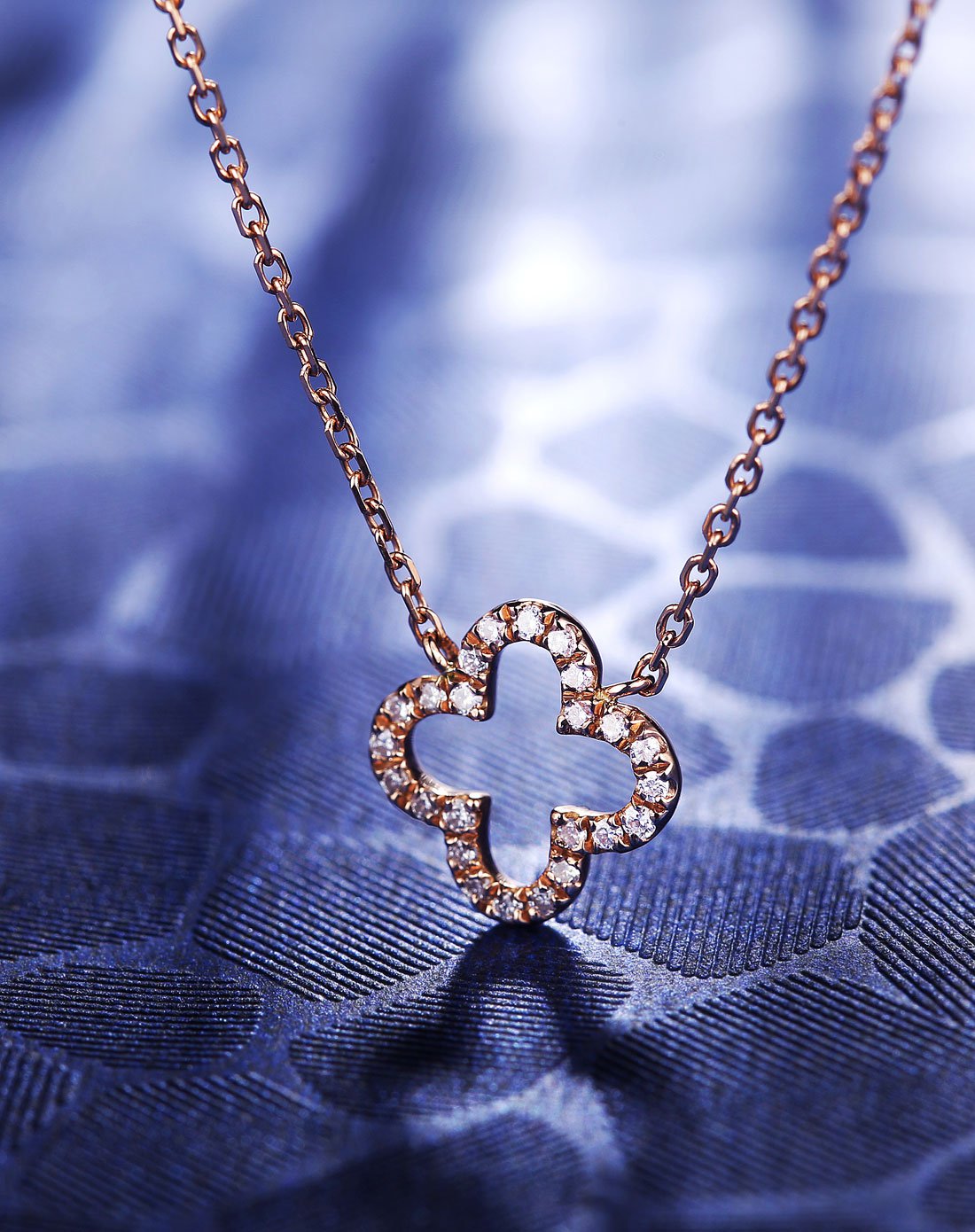 古莉18k金钻石四叶草项链