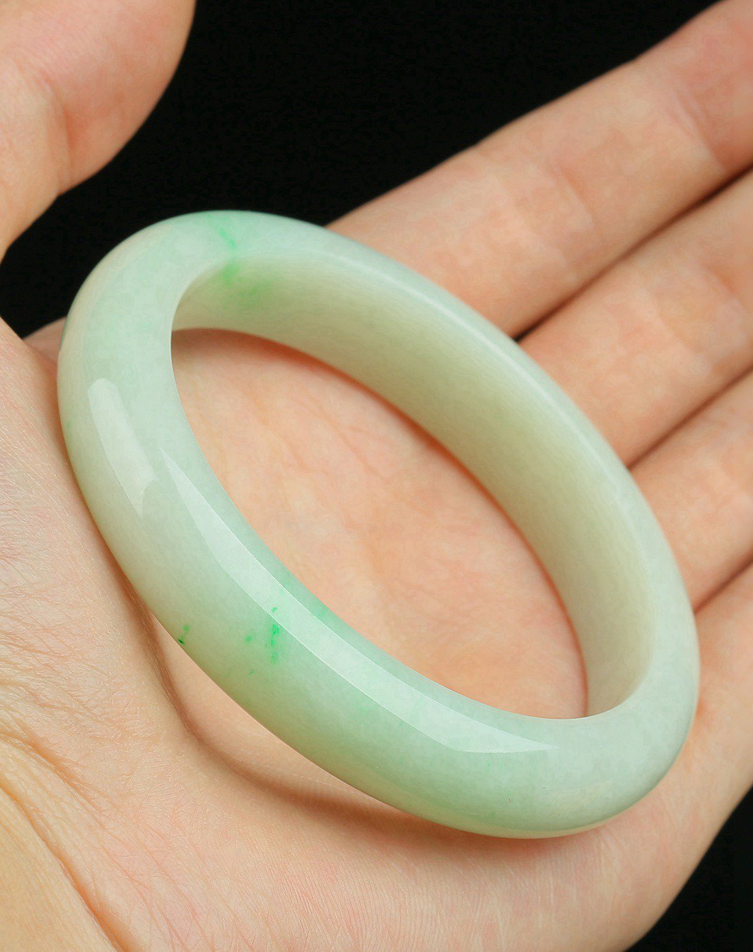 一品翠 天然翡翠a货糯种水润淡绿色平安镯绿色