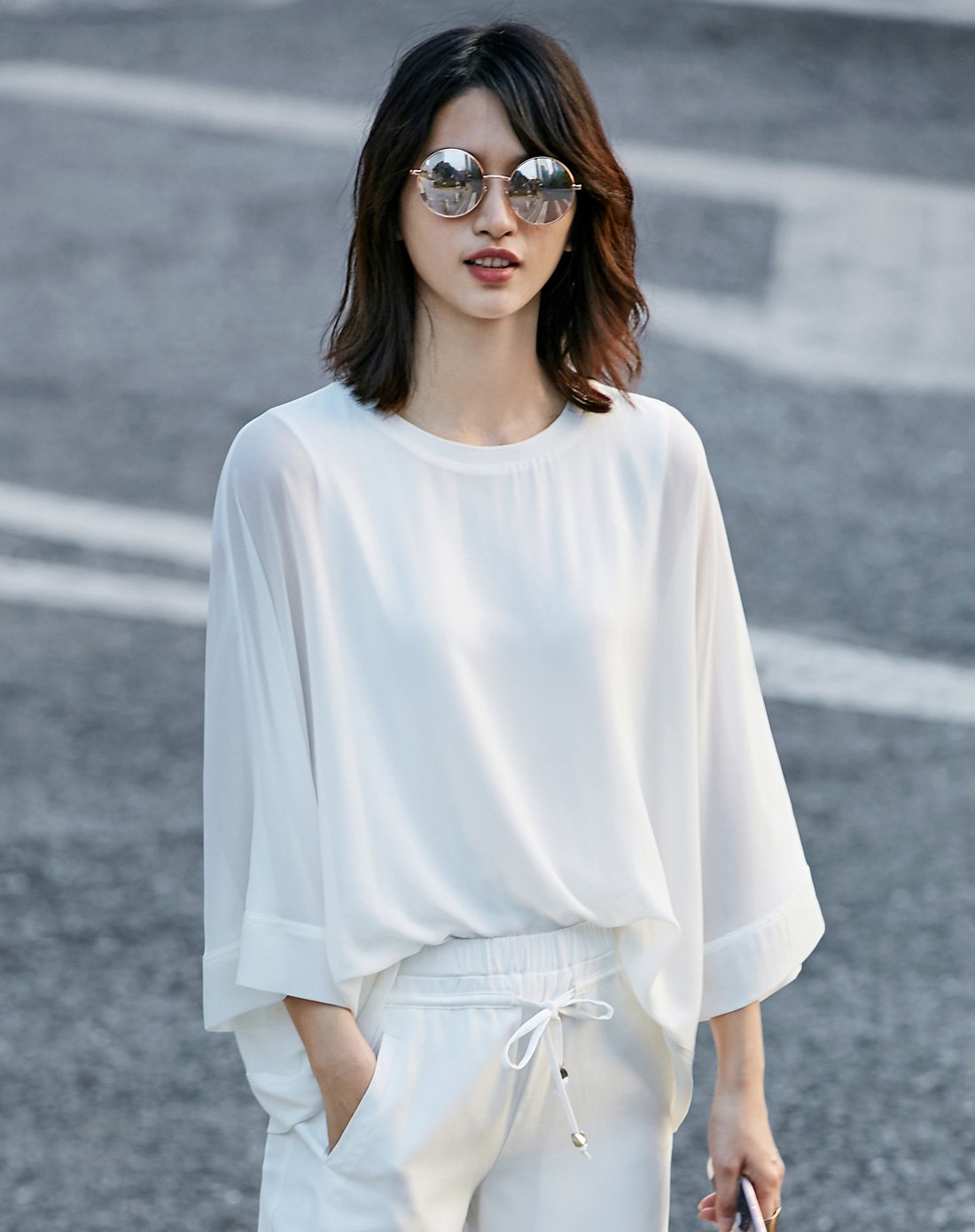 宽松罗纹圆领阔袖透视双层雪纺衫漂白