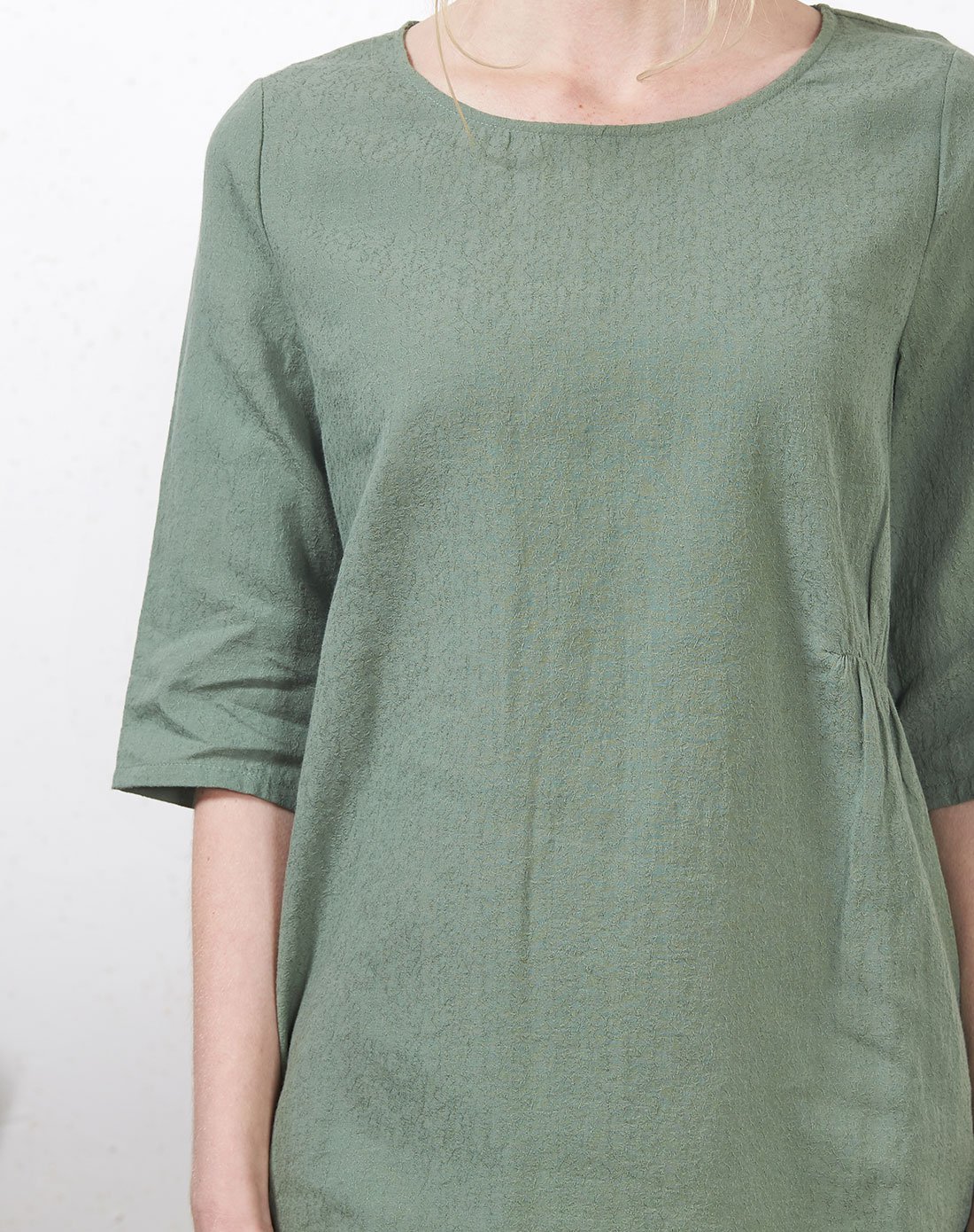 女款五分袖t恤松花绿