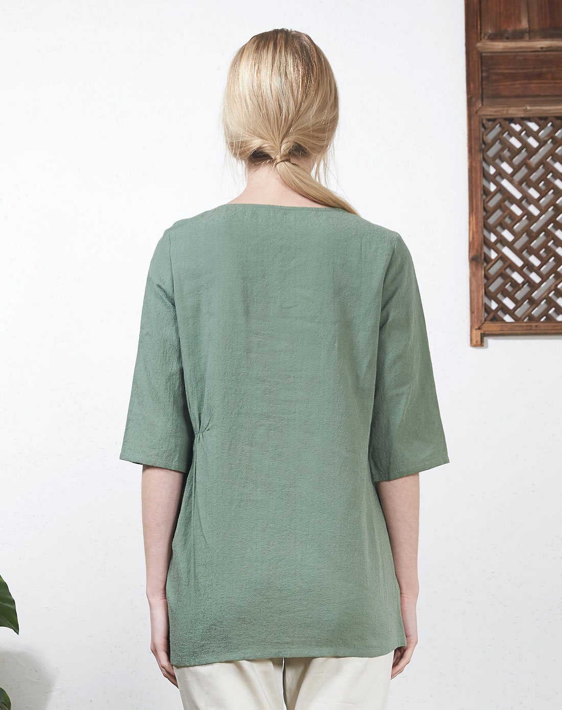 女款五分袖t恤松花绿