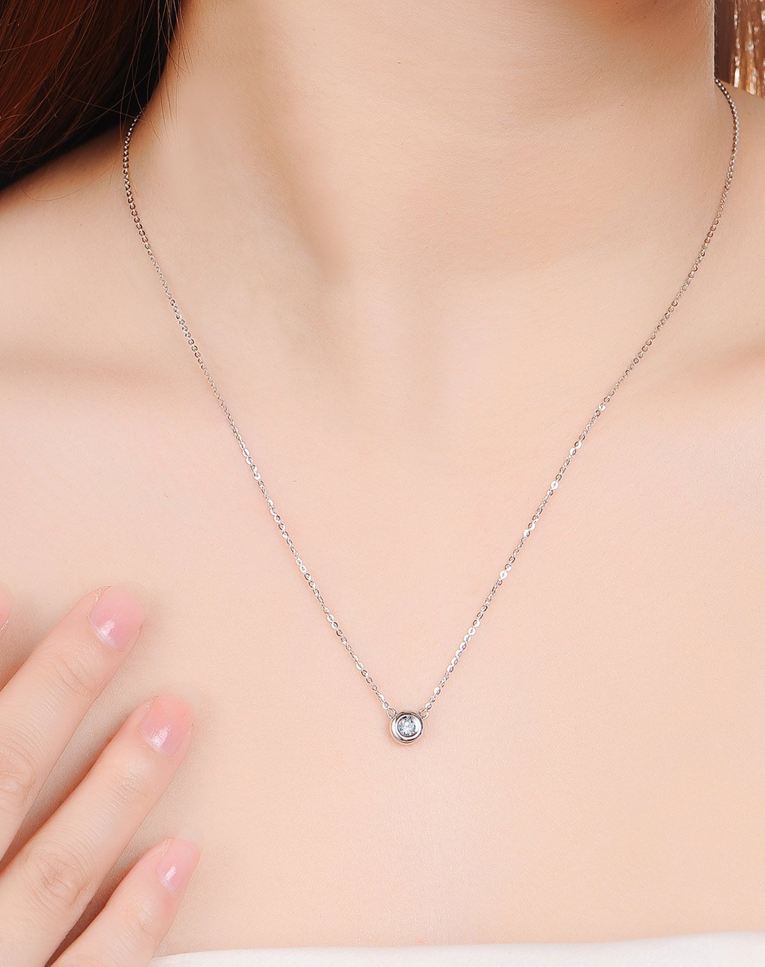 千禧之星 经典款18k金钻石链牌含k金项链如图