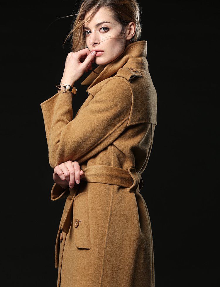 双排扣系带军装风长款呢料大衣