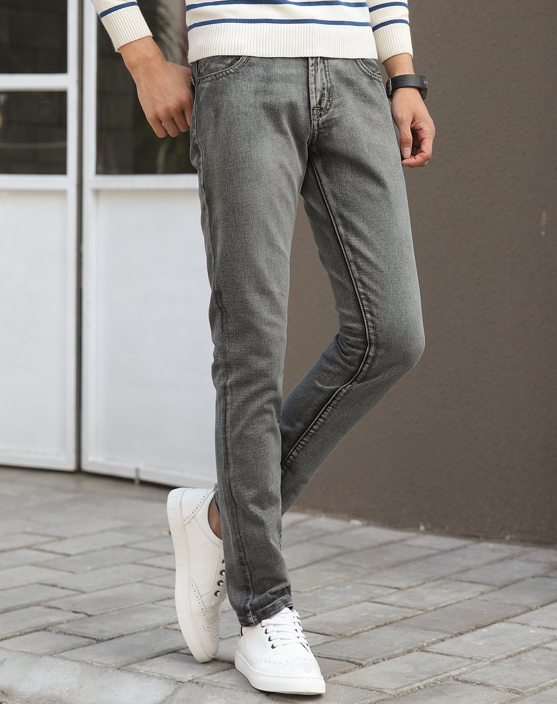 韩版休闲中腰牛仔裤