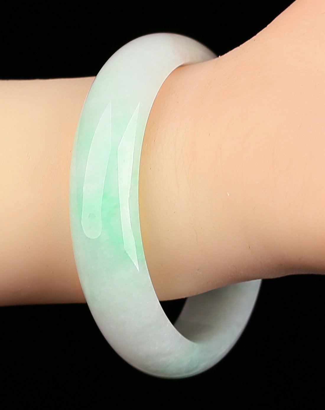 一品翠 天然翡翠a货细糯飘阳绿平安福镯淡绿