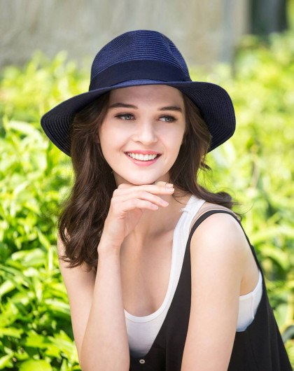 真享春夏薄款巴拿马帽子女款中檐遮阳防晒草帽