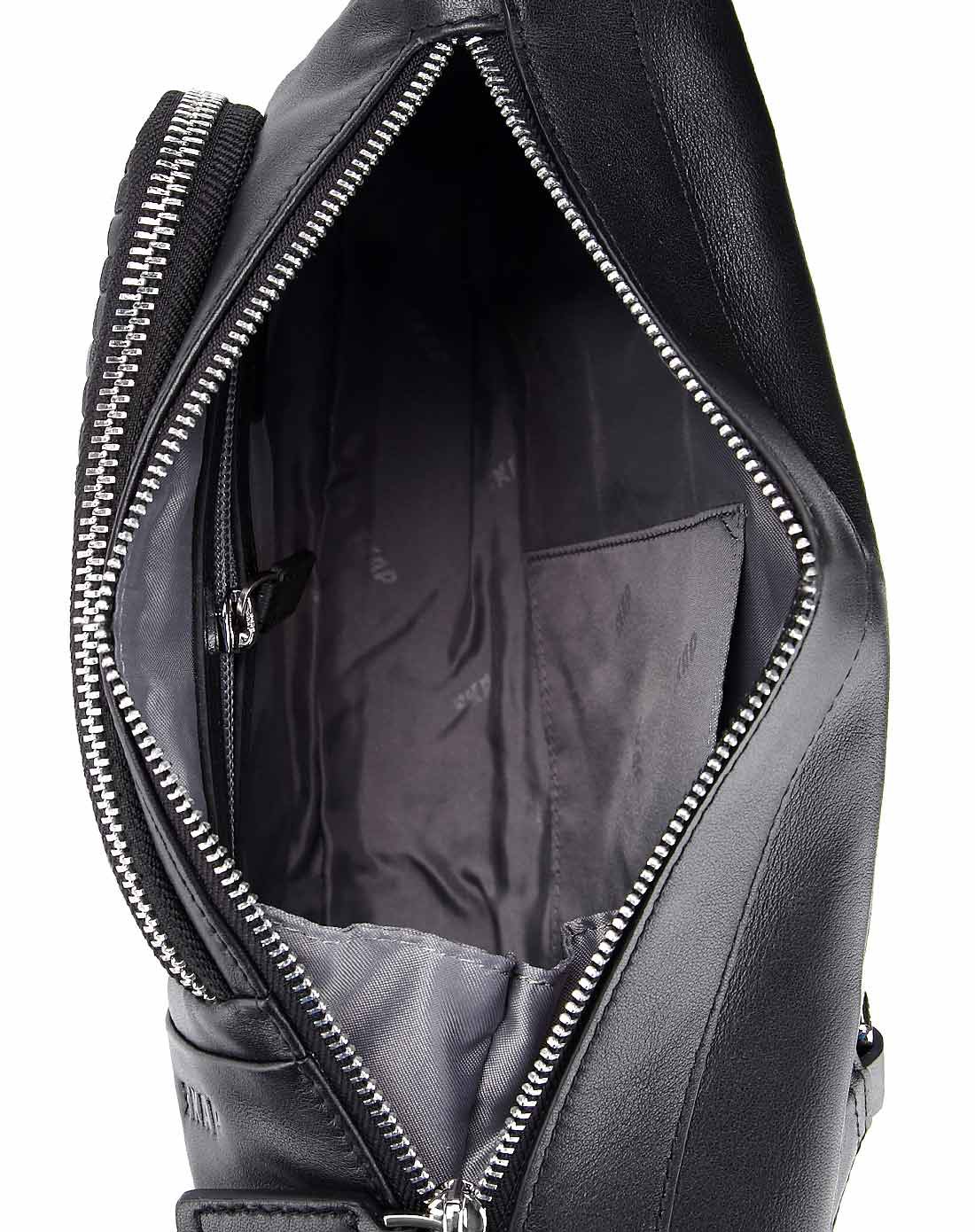 圣伽步skap 男士编织牛皮胸包 黑色 均码