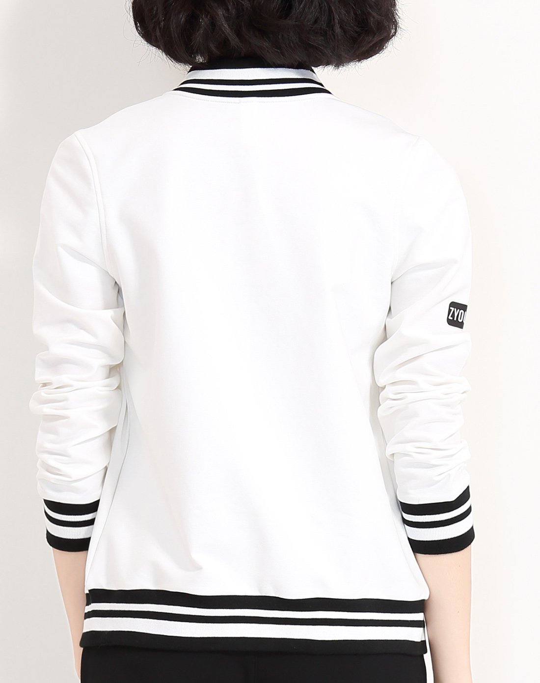 女士韩版时尚拉链开衫外套白色