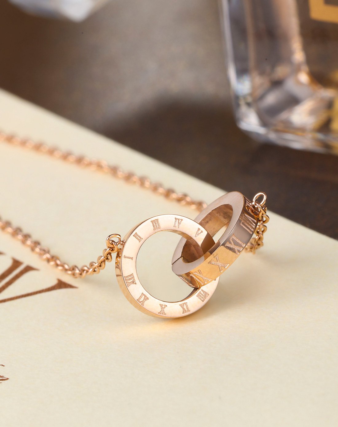 气质罗马数字项链女双环圆环颈链锁骨项链时尚吊坠送女生女友闺蜜浪漫
