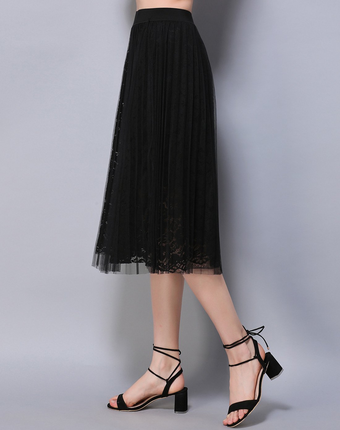 女款气质拼纱蕾丝半身裙黑色