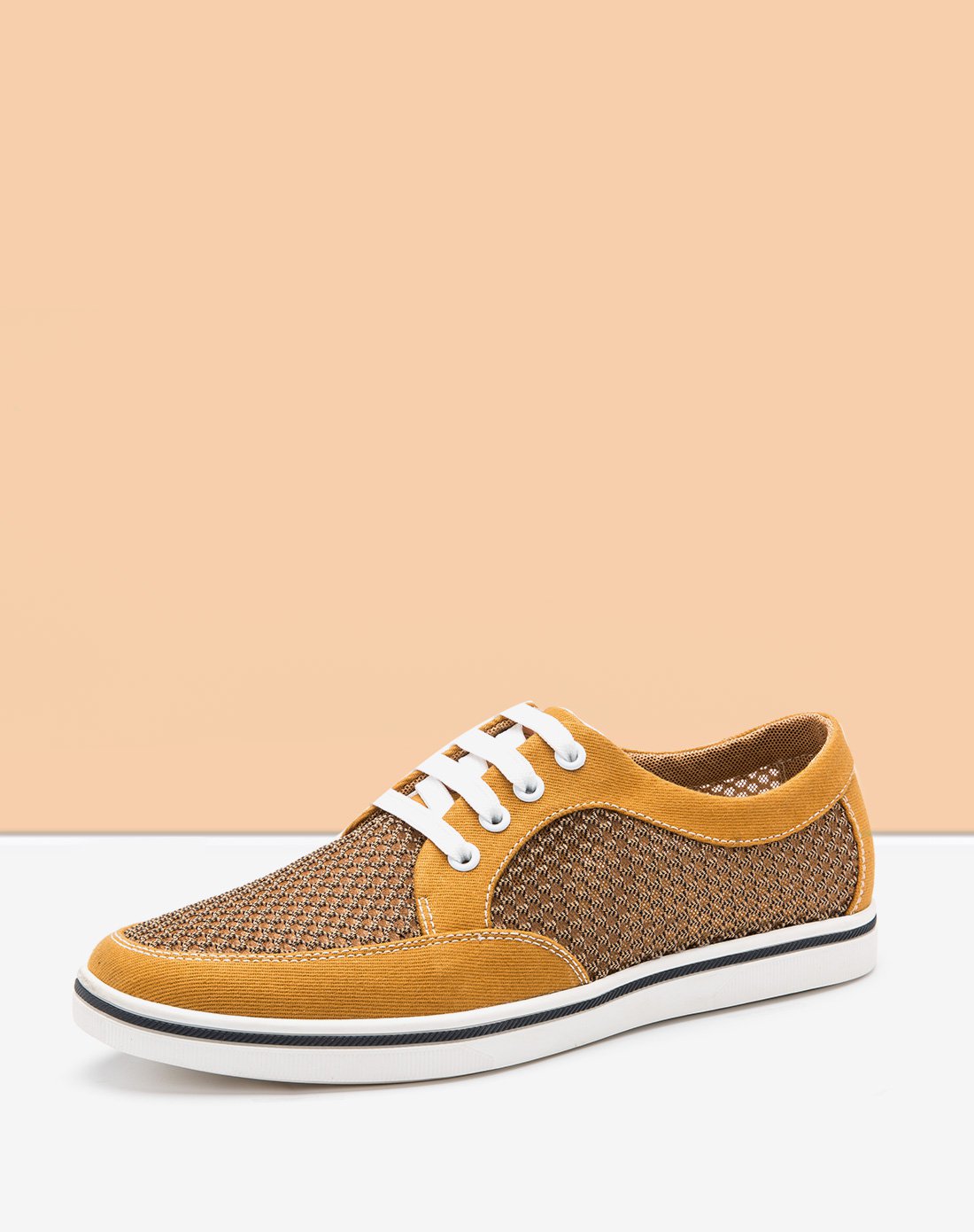 镂空网面 时尚拼接休闲网布鞋 透气鞋黄色